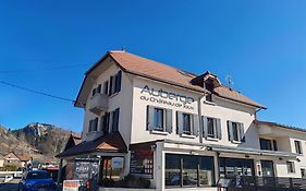 Auberge Du Chateau De Joux
